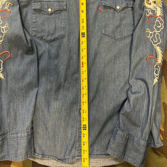 Levi's denim Barstow shirt with embroidery - Picture 7 of 8